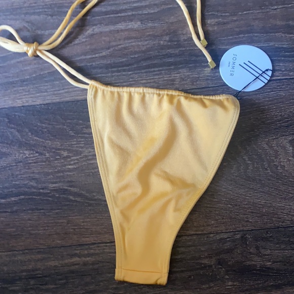 Sommer Orange Bikini Bottom - Picture 4 of 5
